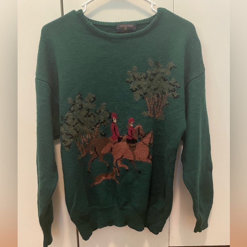 Men’s Vintage Charter Club knitted sweater.